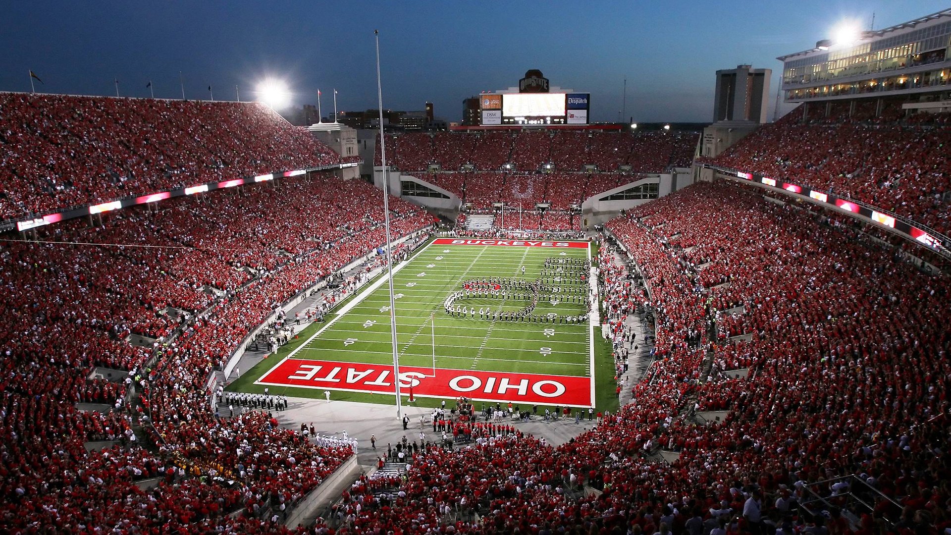 足球场馆绿色节能改造项目在全国大范围推广应用，绿色足球场怎么形容