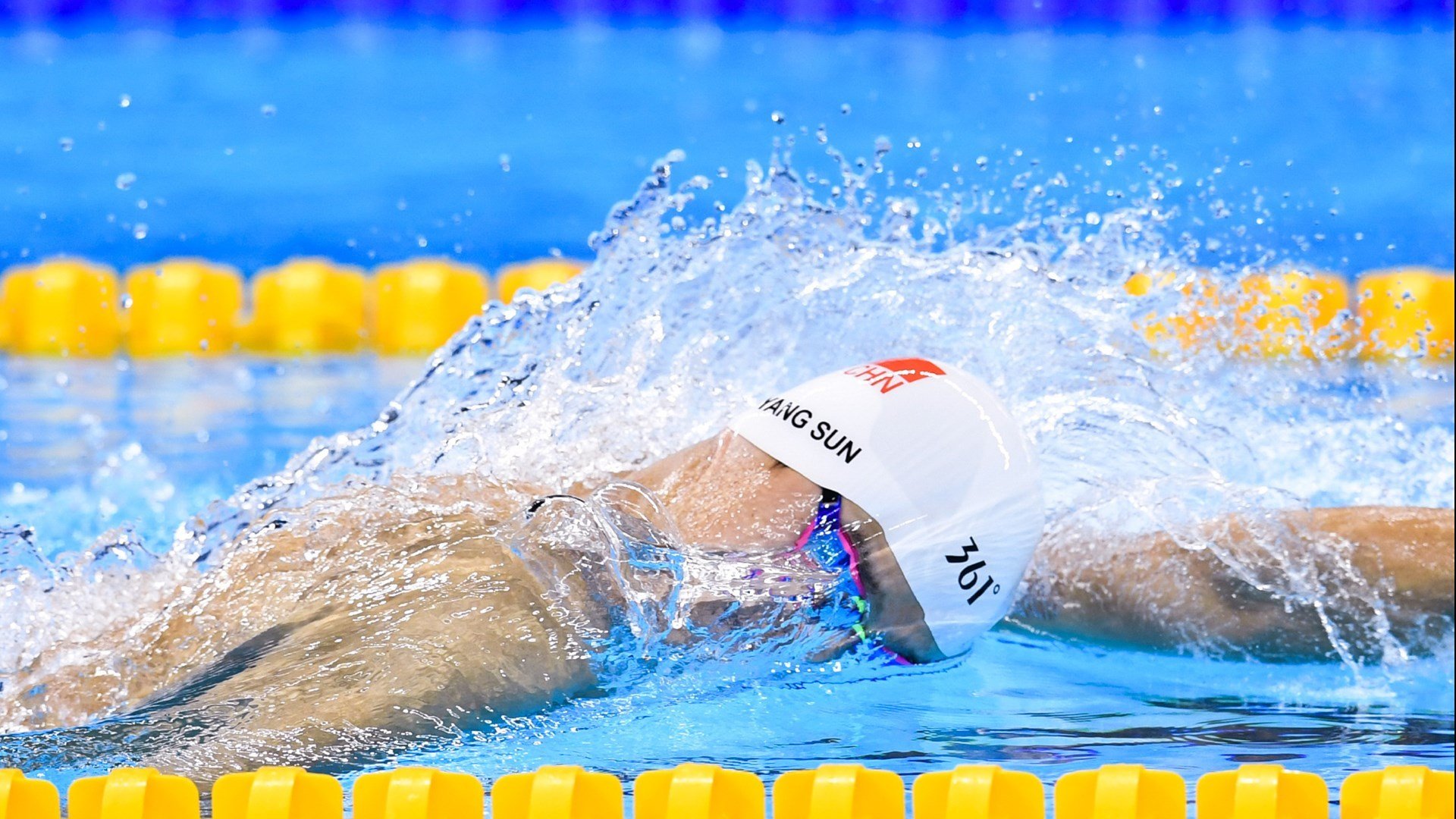 赛场快讯:最新赛事动态快讯,赛程百科