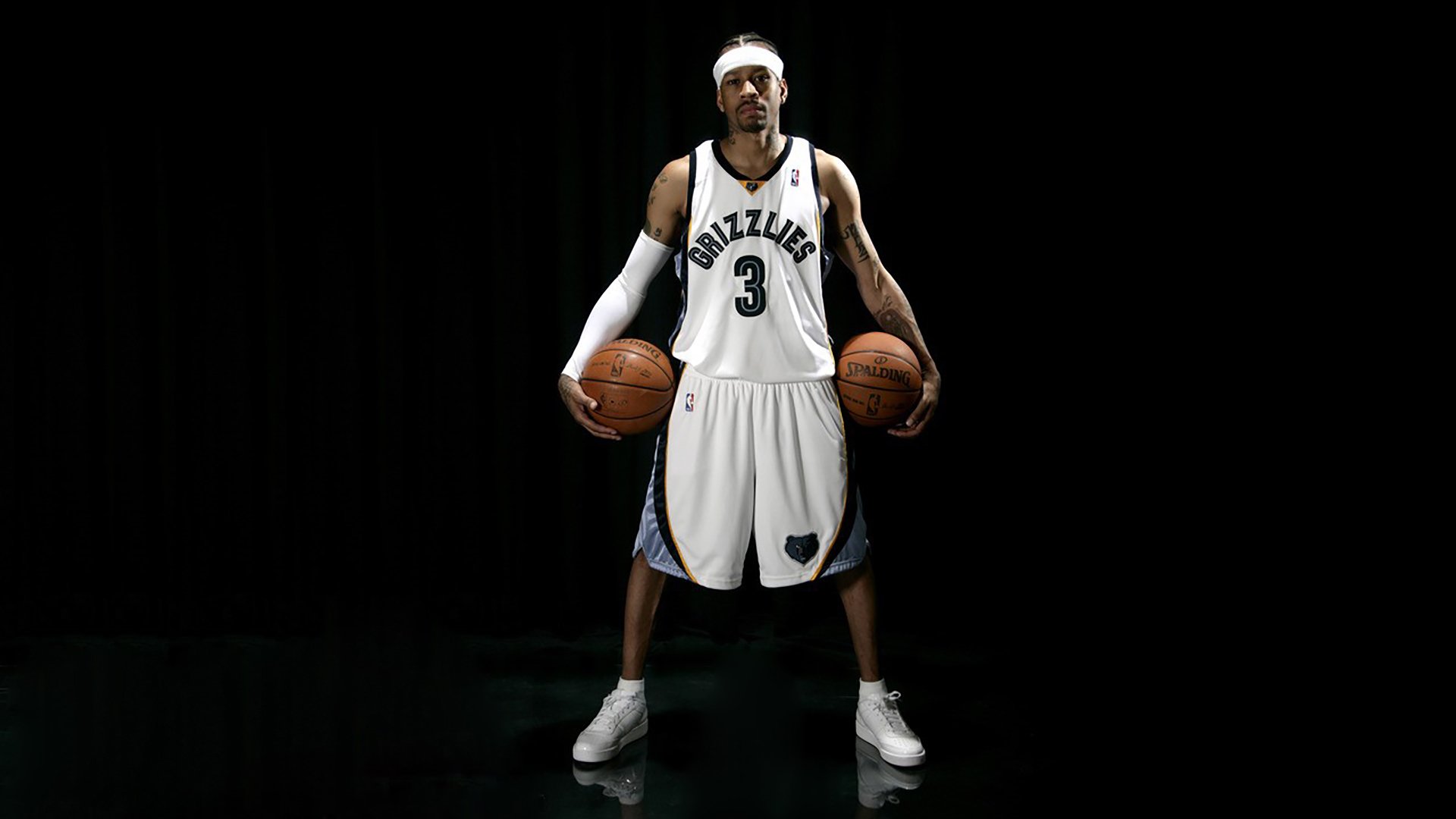 科比：用雷霆万钧的坚韧震撼NBA！，科比单挑雷霆三少